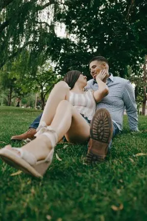 Idaly and Alex love story photography by Fountains of Rome