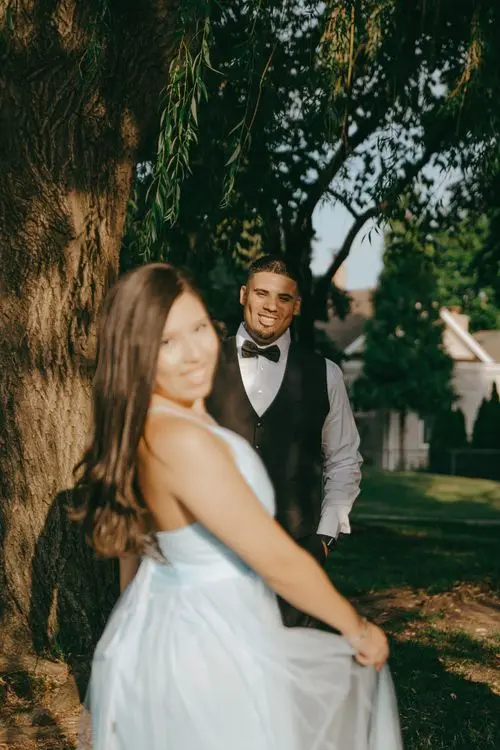Idaly and Alex love story photography by Fountains of Rome
